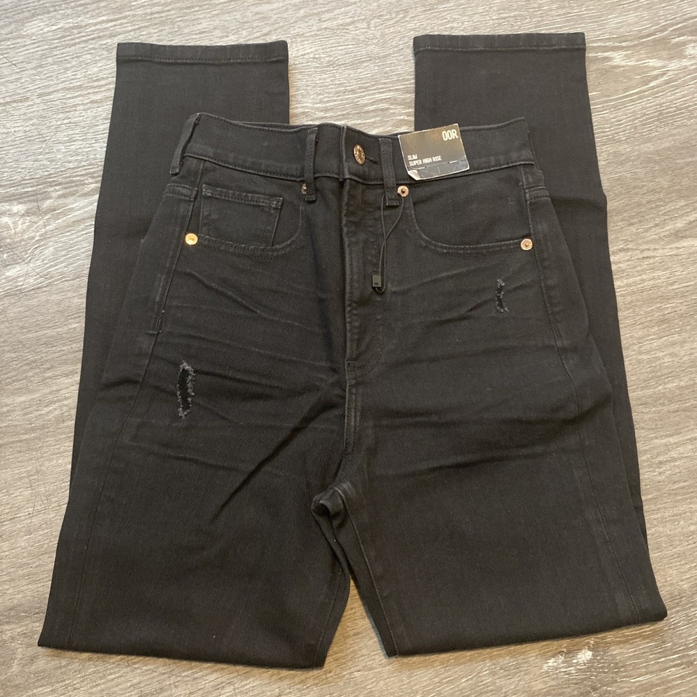 Express Black Distressed Slim Super High Rise jeans - Women's Size 00R‎